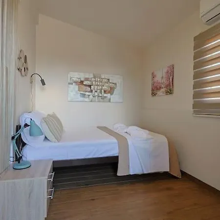 Zeusplace Aphrodites Sanctuary 2 Apartment *